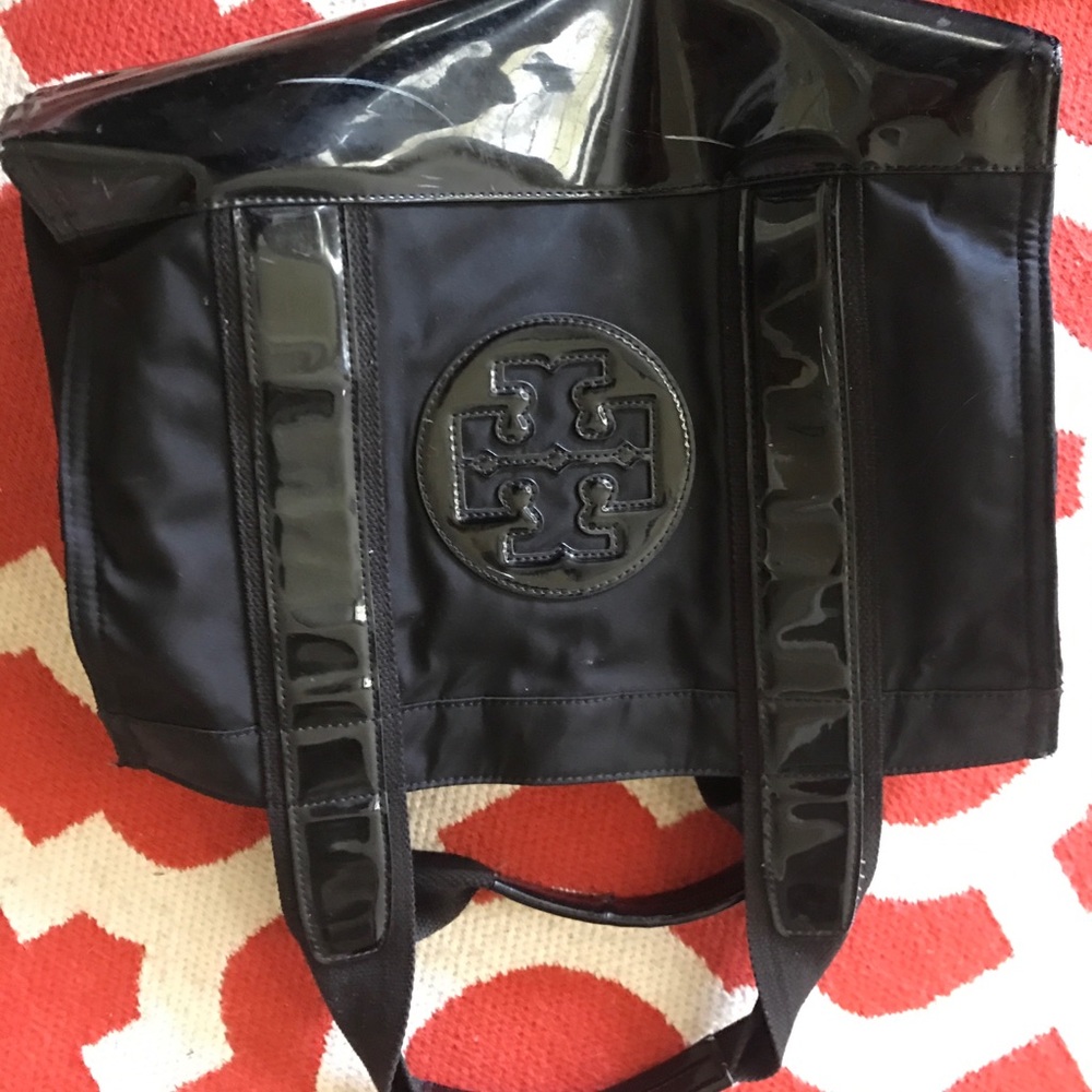 Tory burch purse